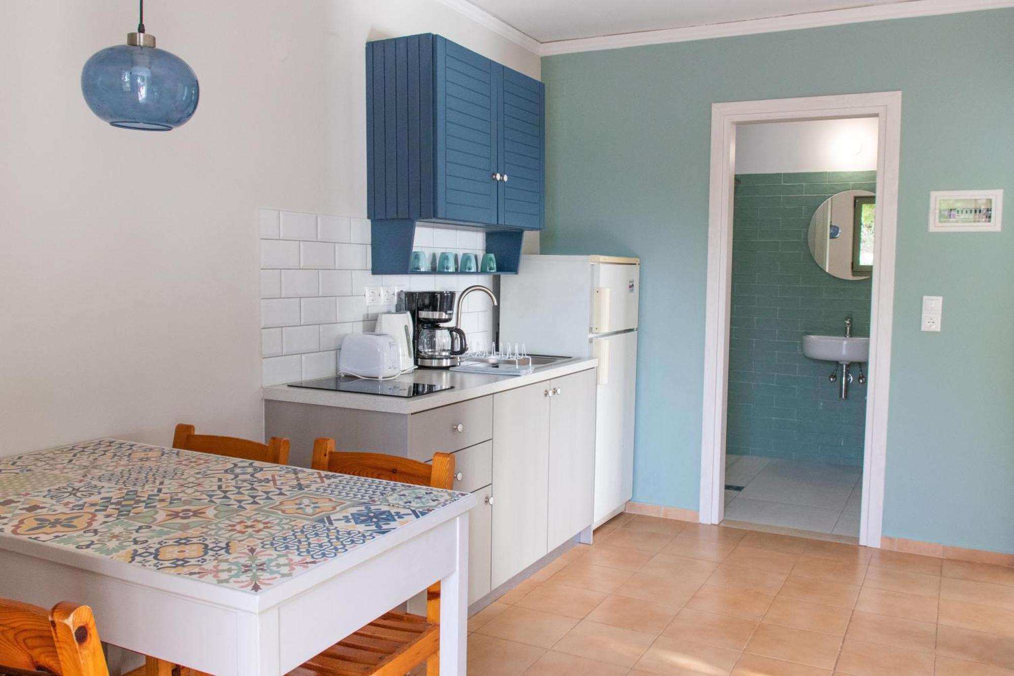Despina Studios And Apartments Ласі Екстер'єр фото